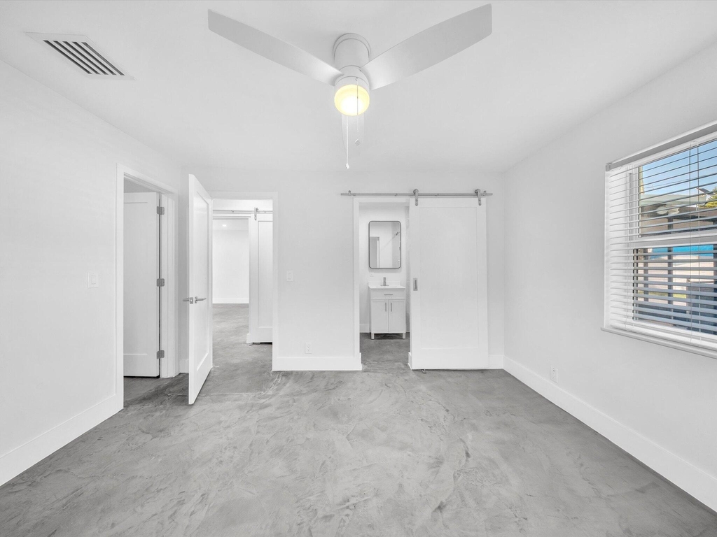 1721 N 16th Court - Photo 33