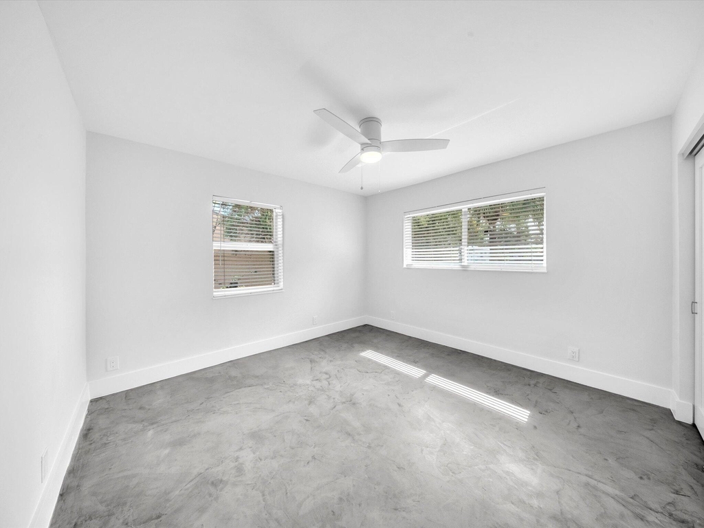 1721 N 16th Court - Photo 30