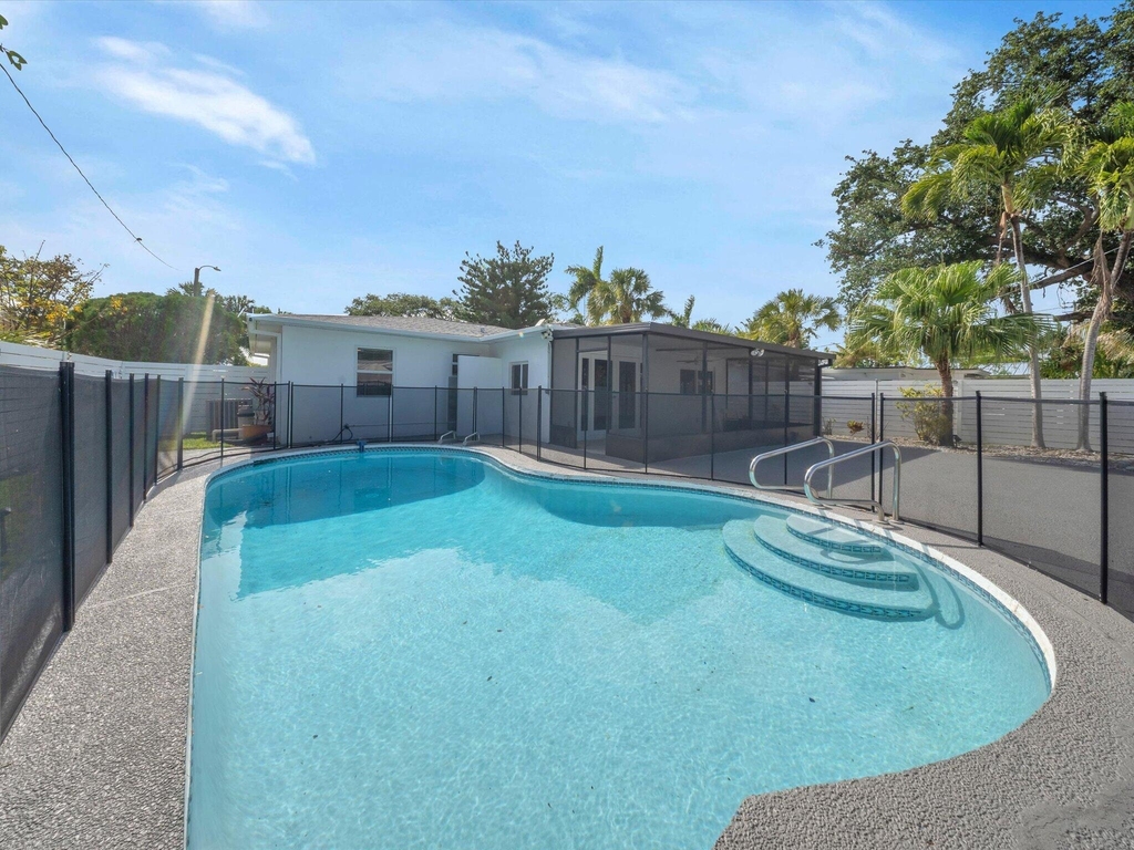 1721 N 16th Court - Photo 37