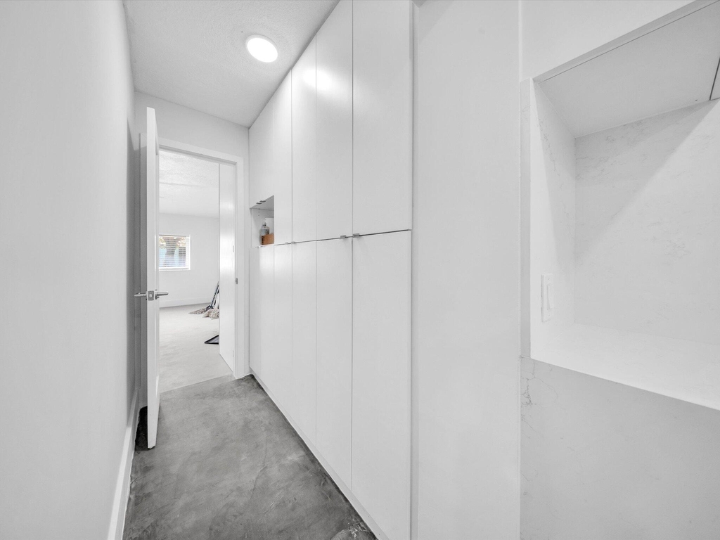 1721 N 16th Court - Photo 30