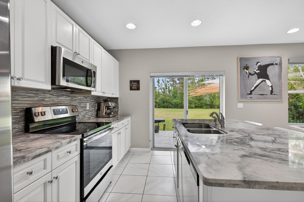 2910 Nw Treviso Circle - Photo 5