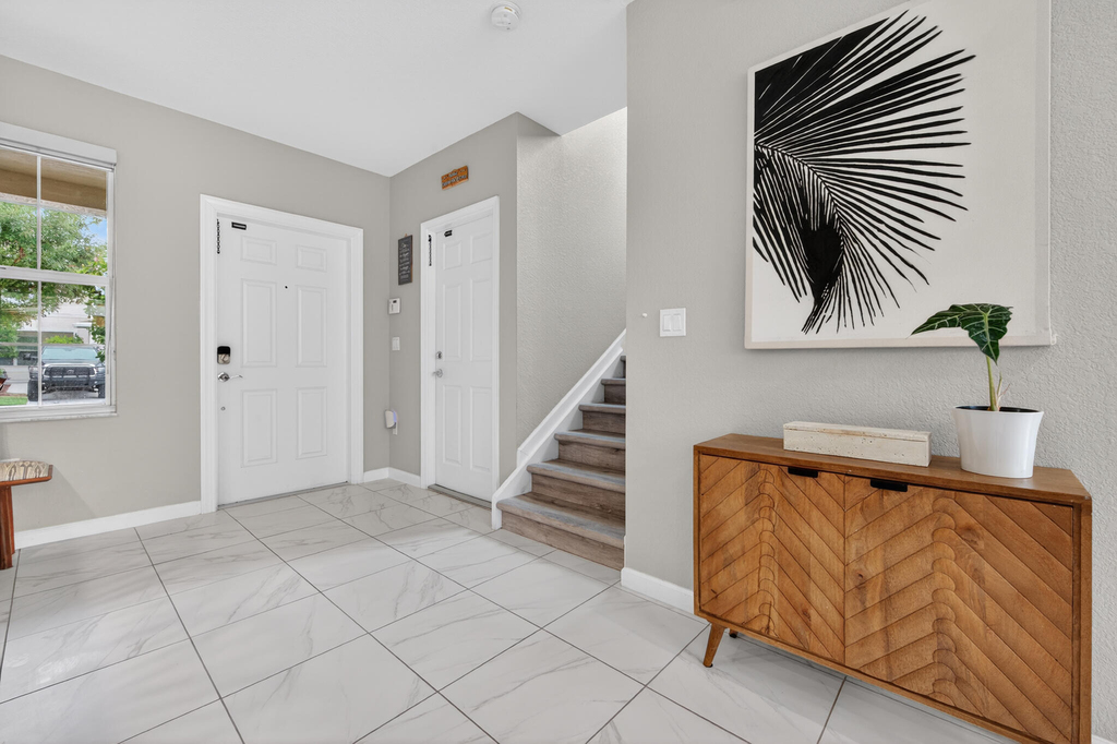 2910 Nw Treviso Circle - Photo 3