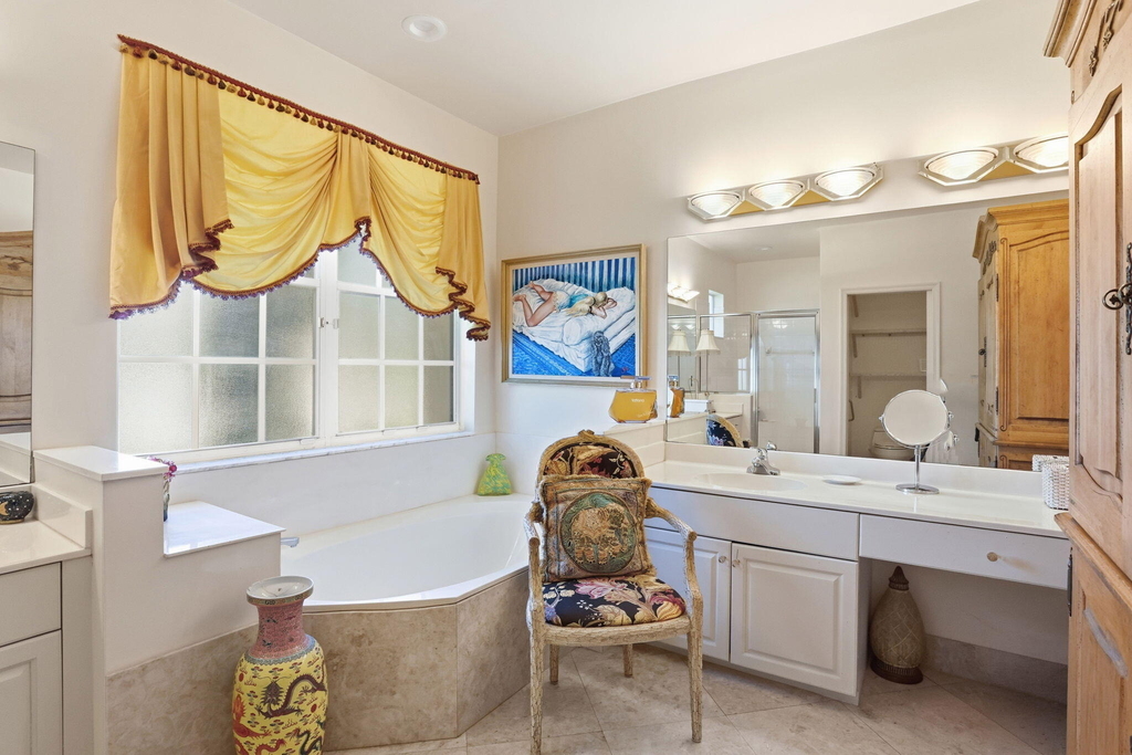 7821 Dorchester Road - Photo 20