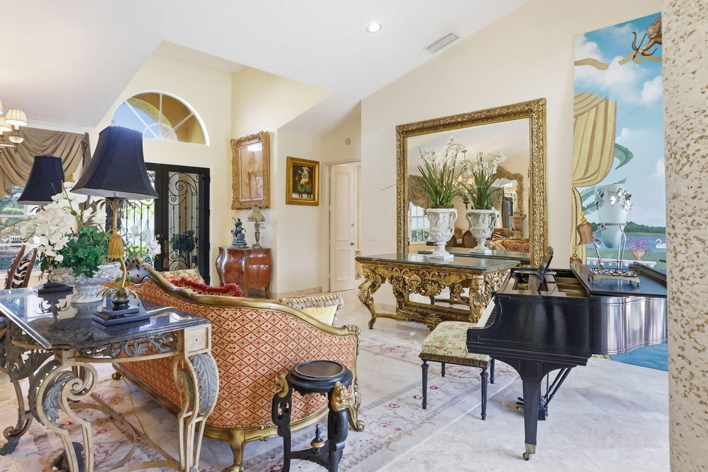 7821 Dorchester Road - Photo 8