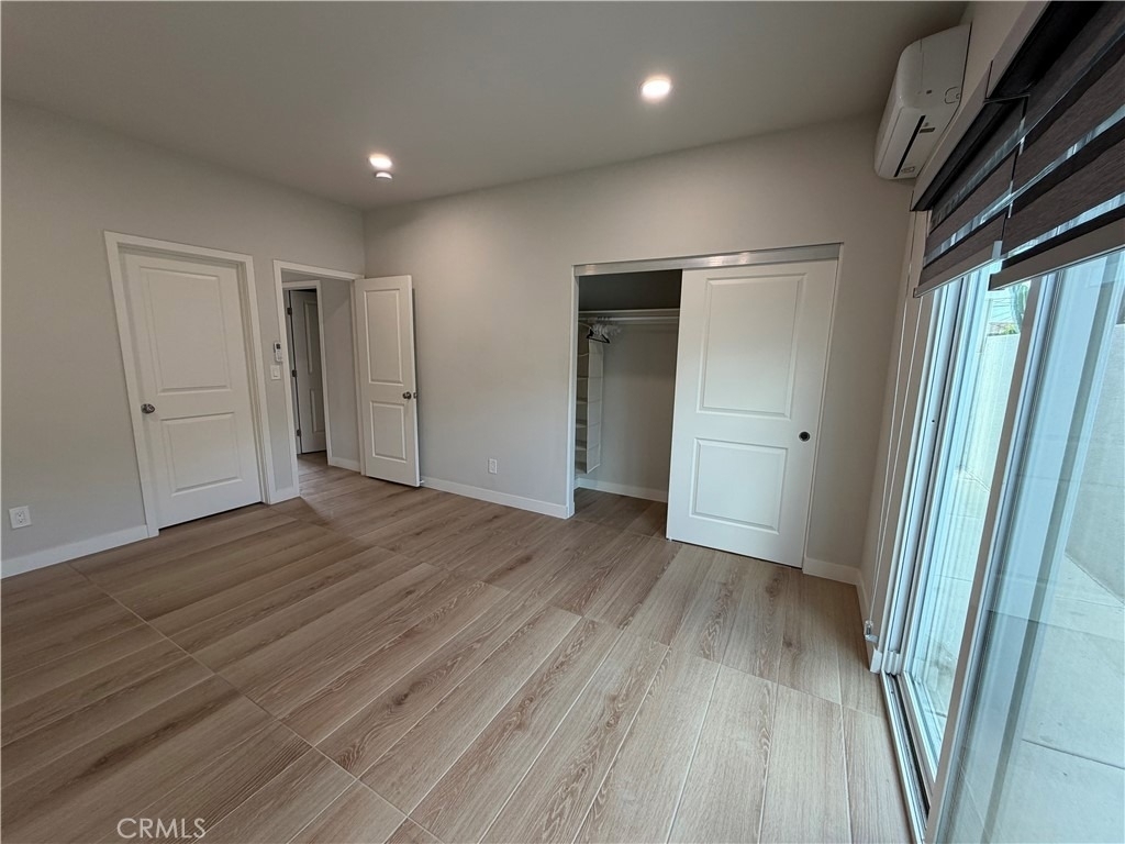 610 W Hollyvale Street - Photo 9