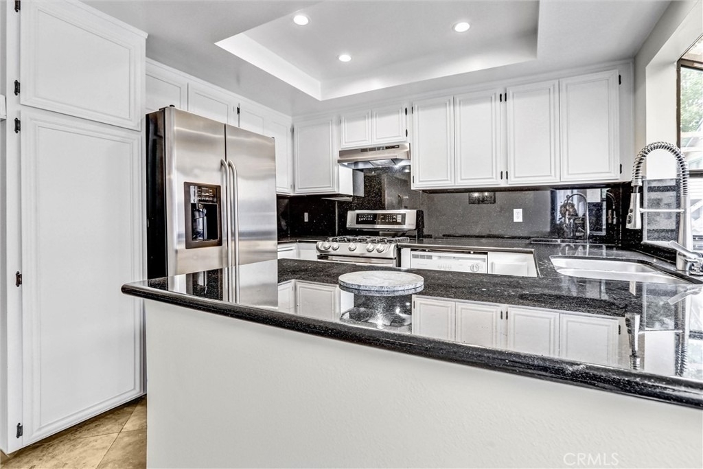 7900 Topanga Canyon Boulevard - Photo 5