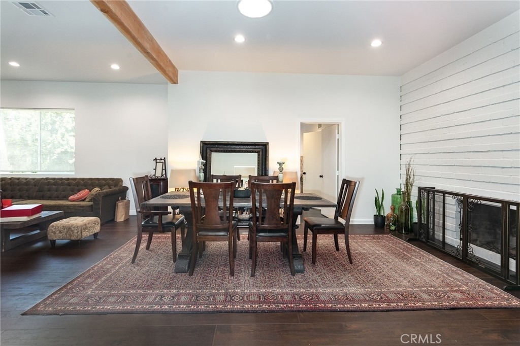 5825 Fulton Avenue - Photo 8