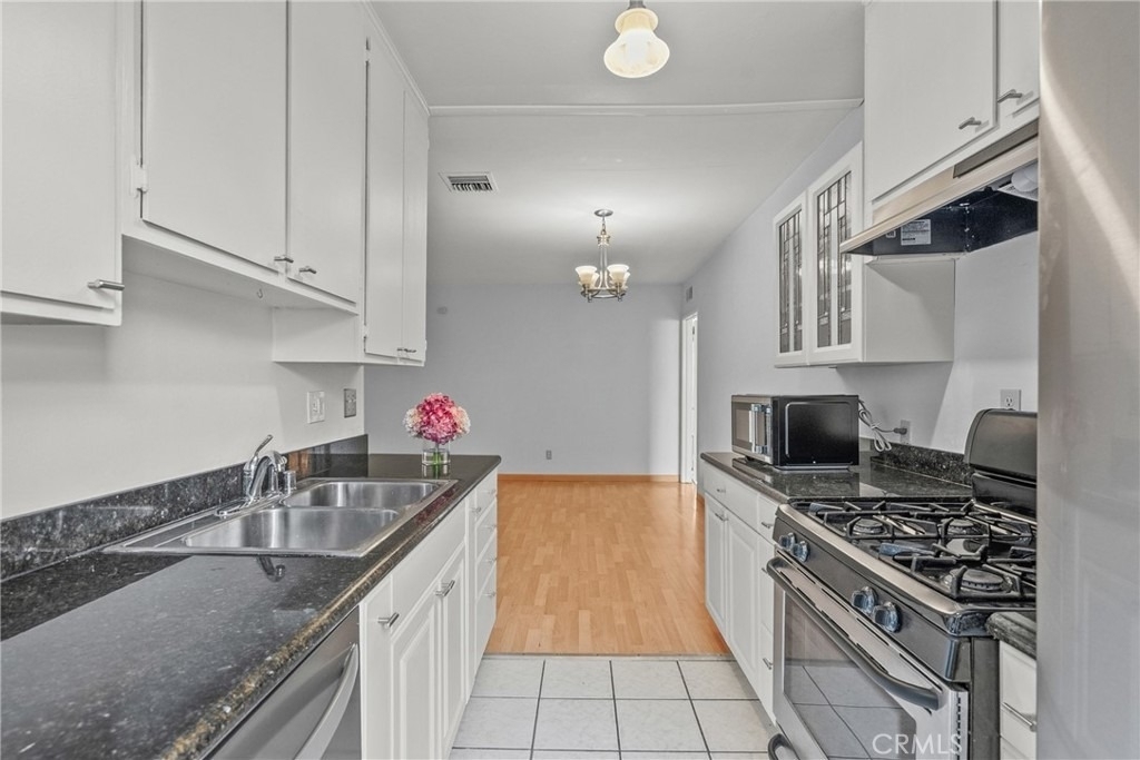 5055 Coldwater Canyon - Photo 10