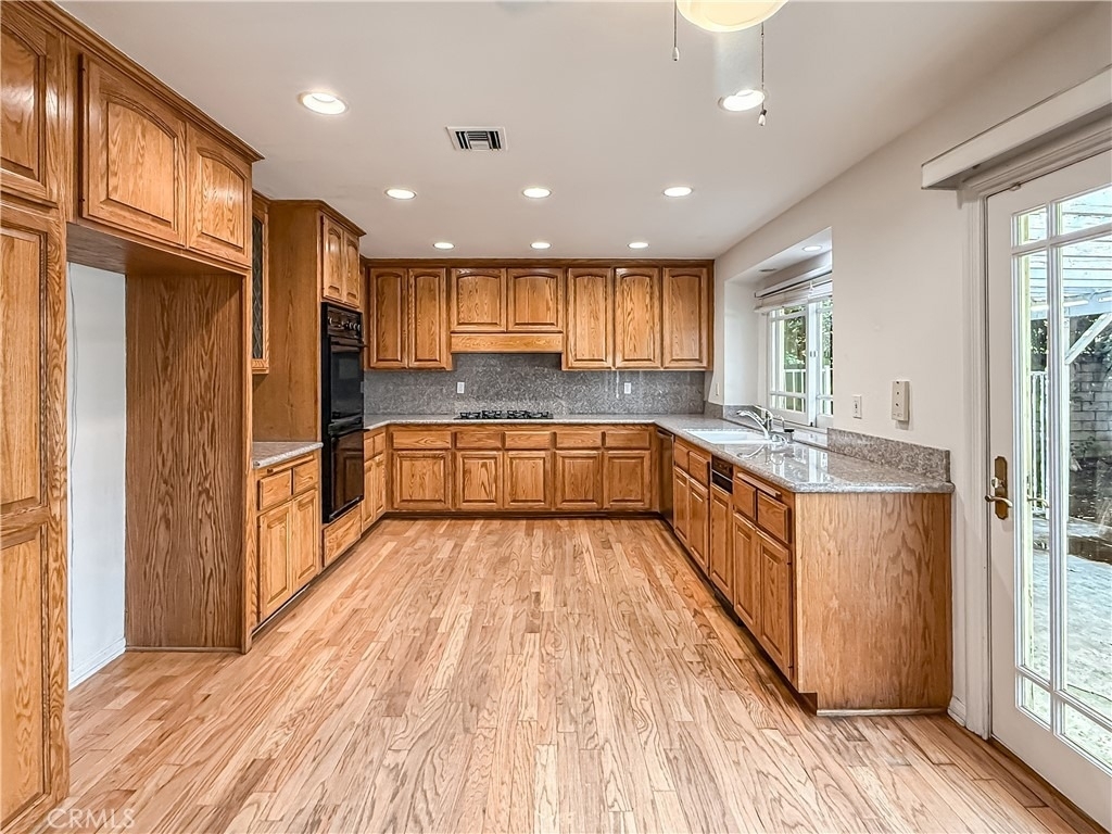 9201 Paso Robles - Photo 19