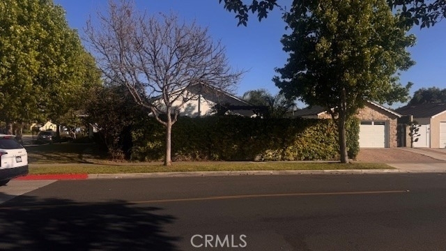 11841 Montecito - Photo 0