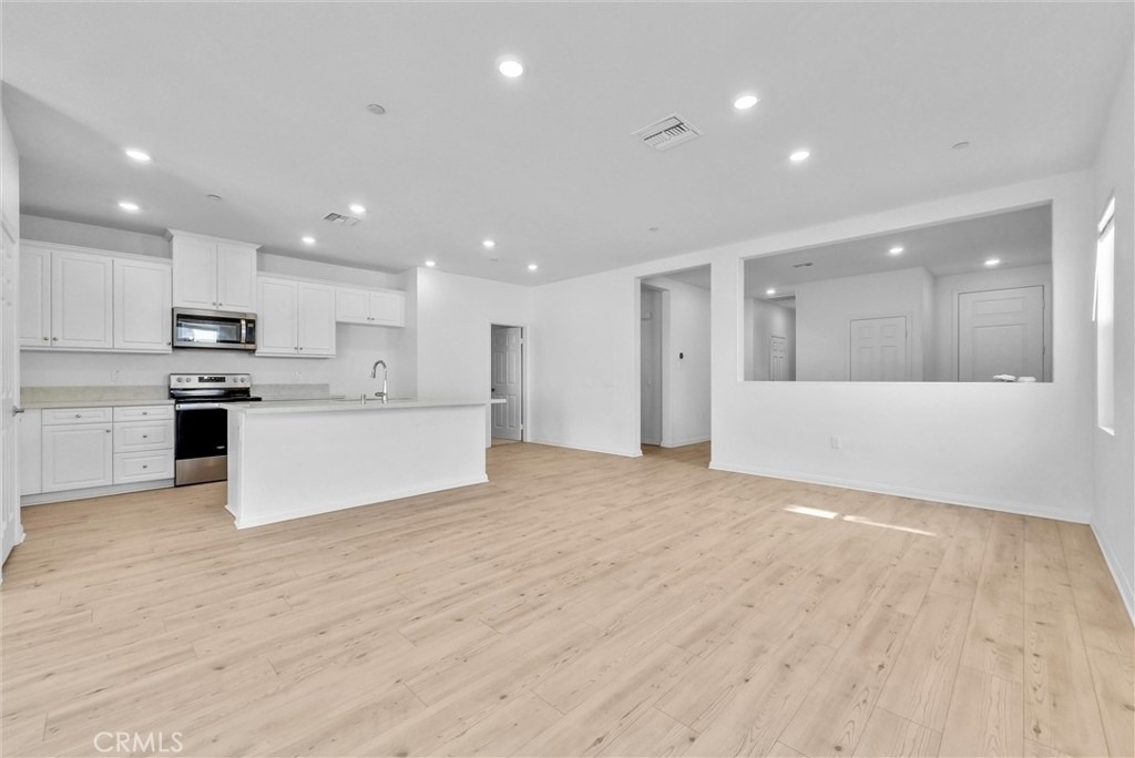 4688 Florence - Photo 5