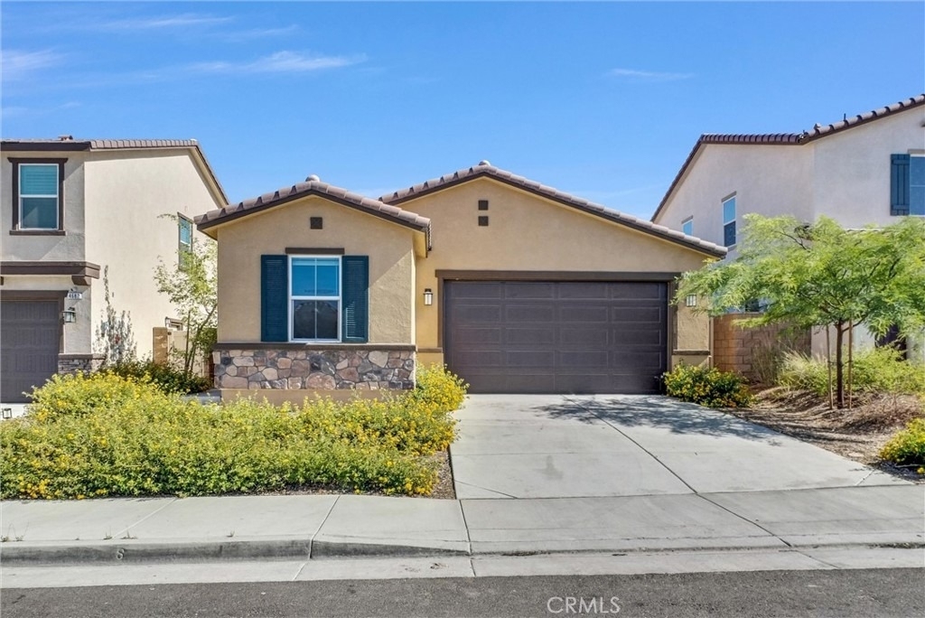 4688 Florence - Photo 2
