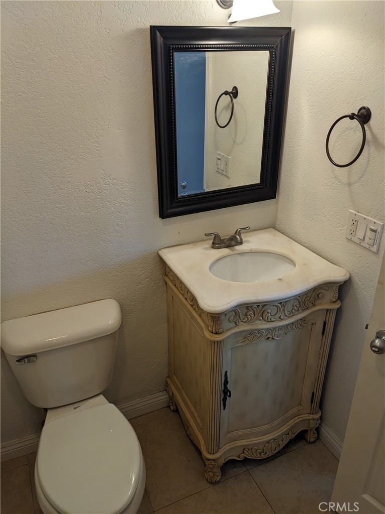 1764 Freeman Avenue - Photo 11