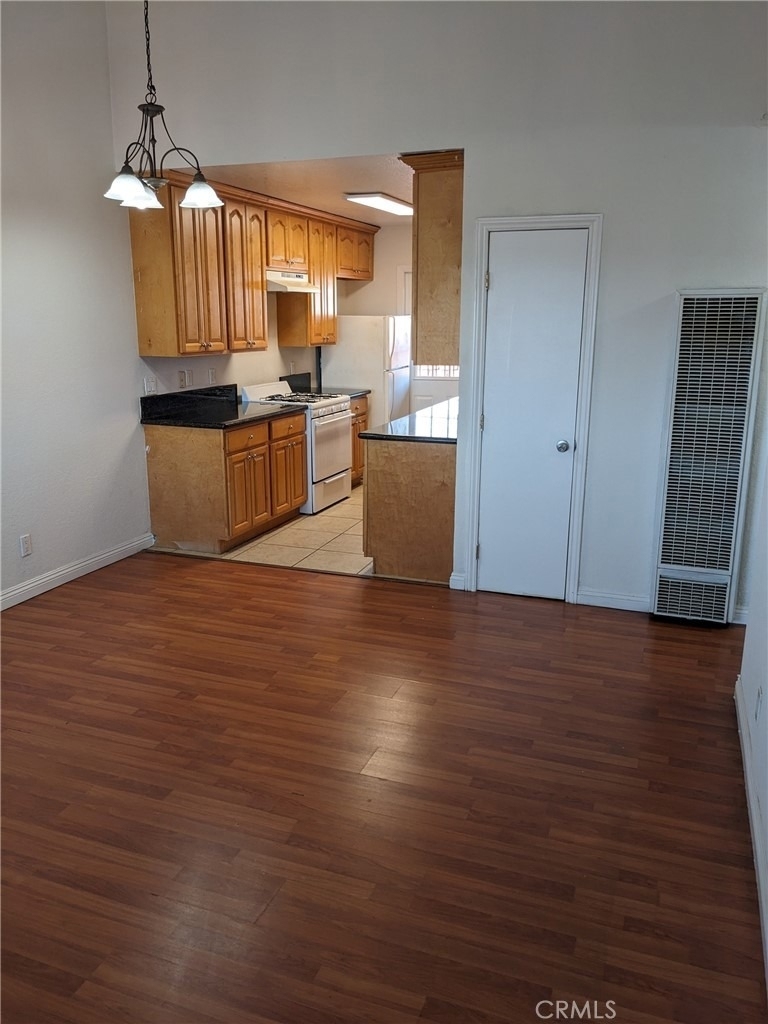 1764 Freeman Avenue - Photo 0