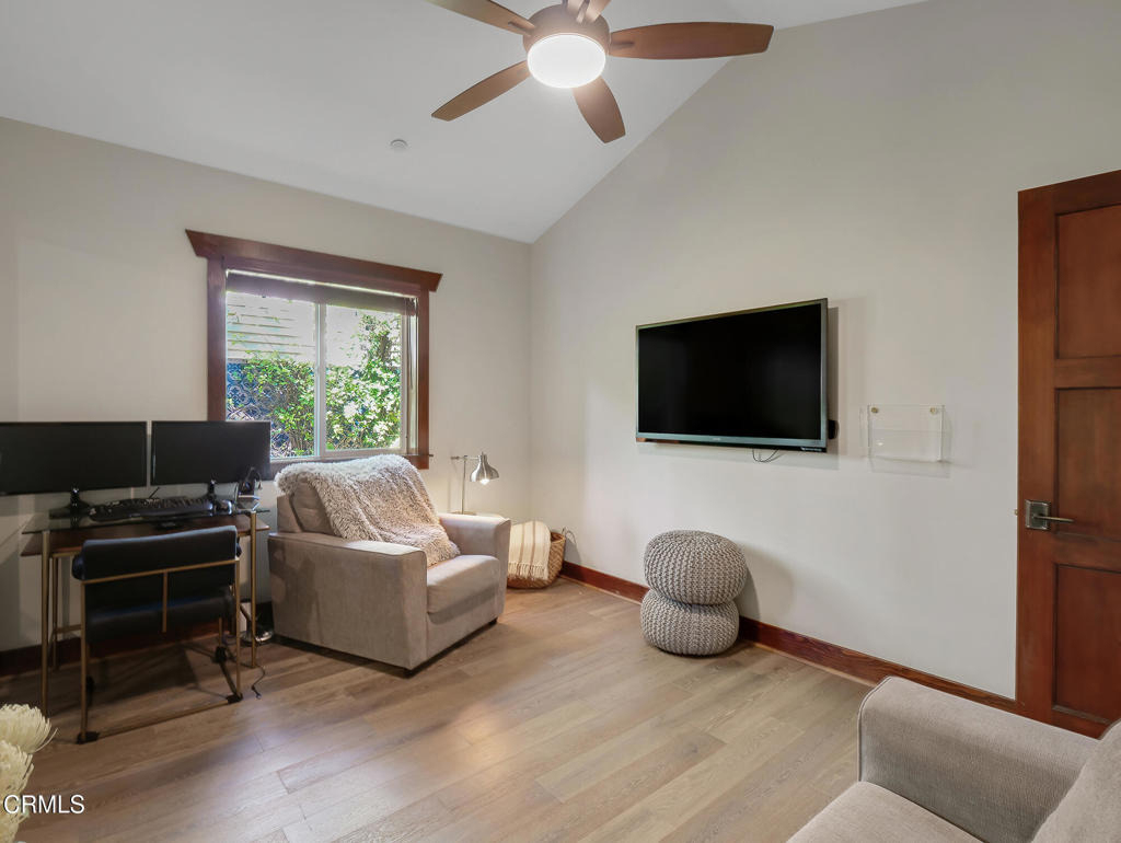 475 Cypress Avenue - Photo 24