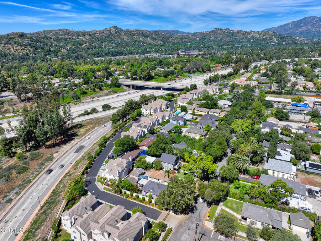 475 Cypress Avenue - Photo 45