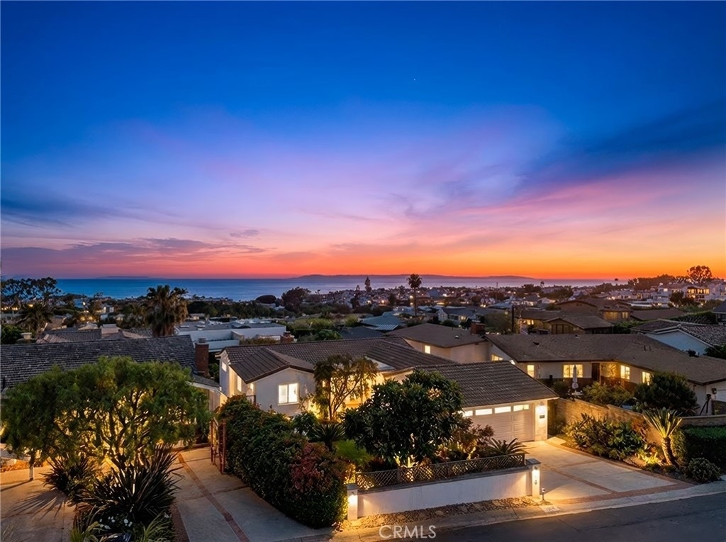 428 Cabrillo - Photo 0