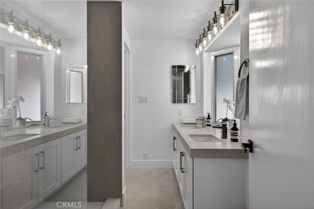 428 Cabrillo - Photo 17