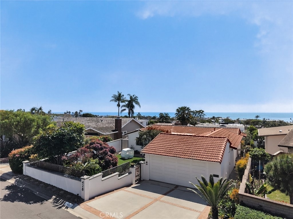 428 Cabrillo - Photo 1