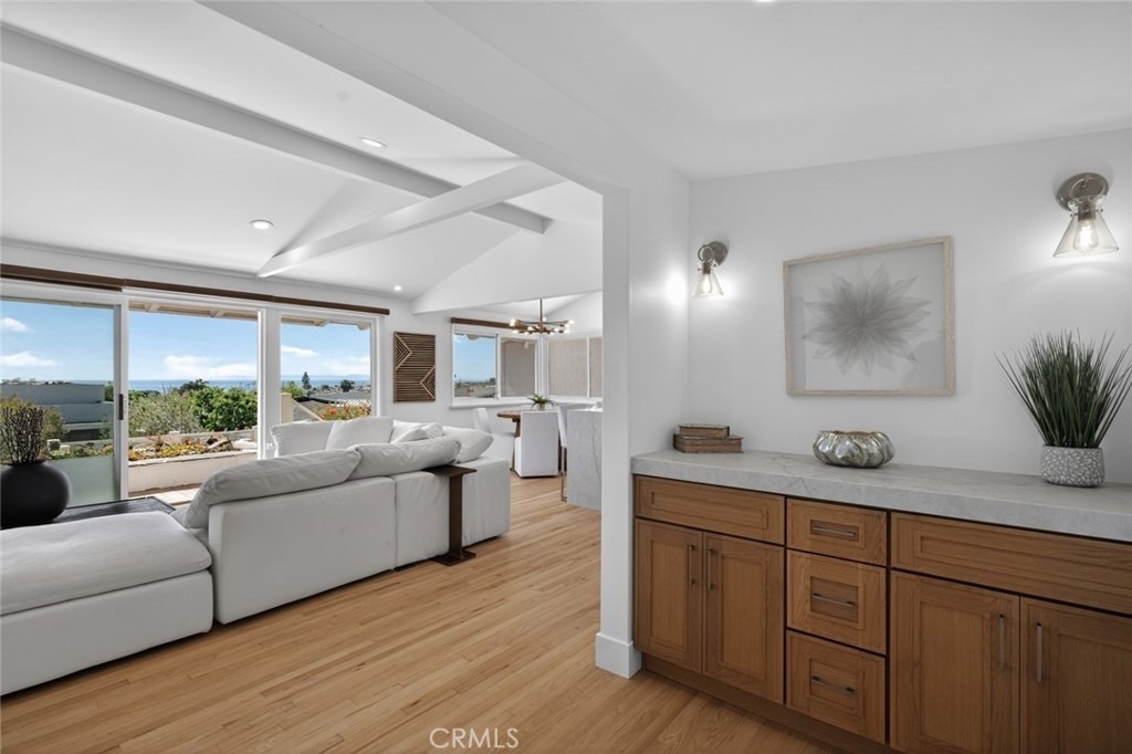 428 Cabrillo - Photo 4
