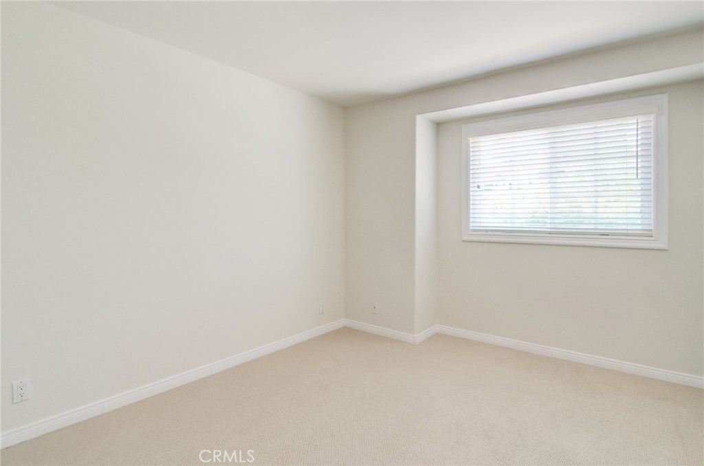 24261 Cascades Drive - Photo 32