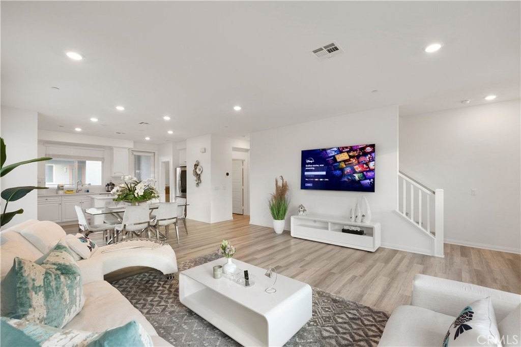 225 Steely - Photo 15