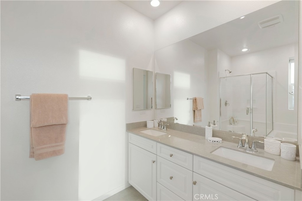 225 Steely - Photo 21