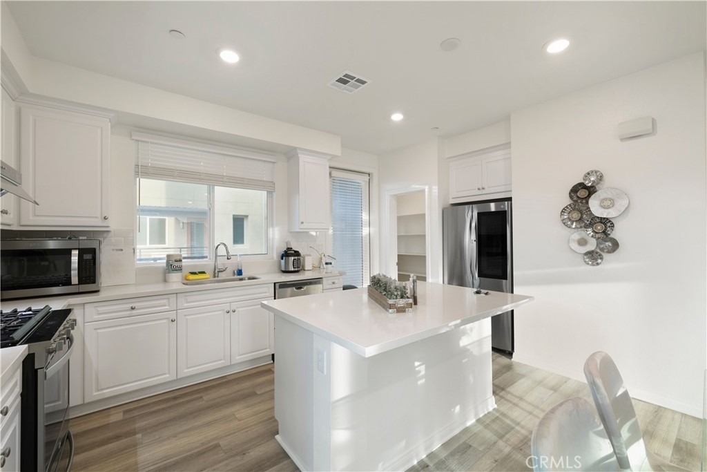 225 Steely - Photo 10