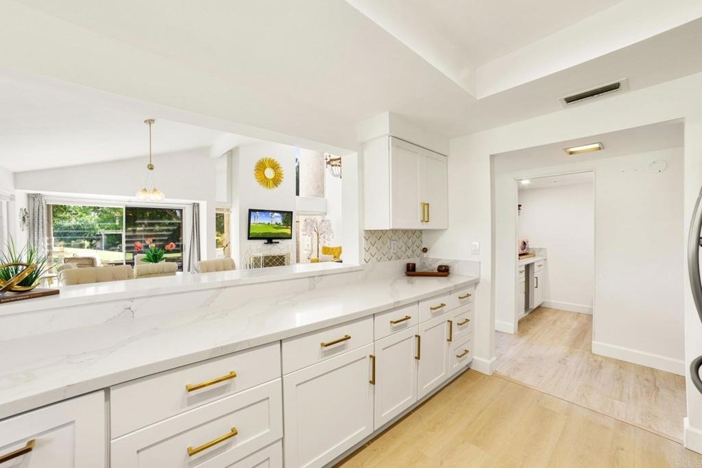35090 Mission Hills Drive - Photo 7