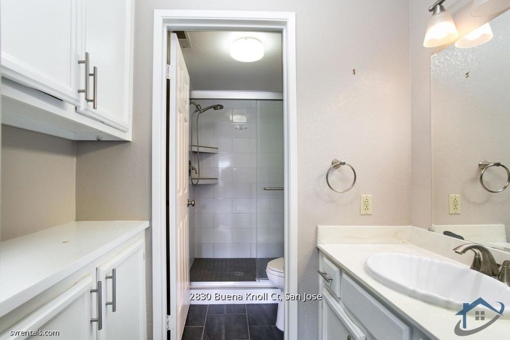 2830 Buena Knoll Court - Photo 16