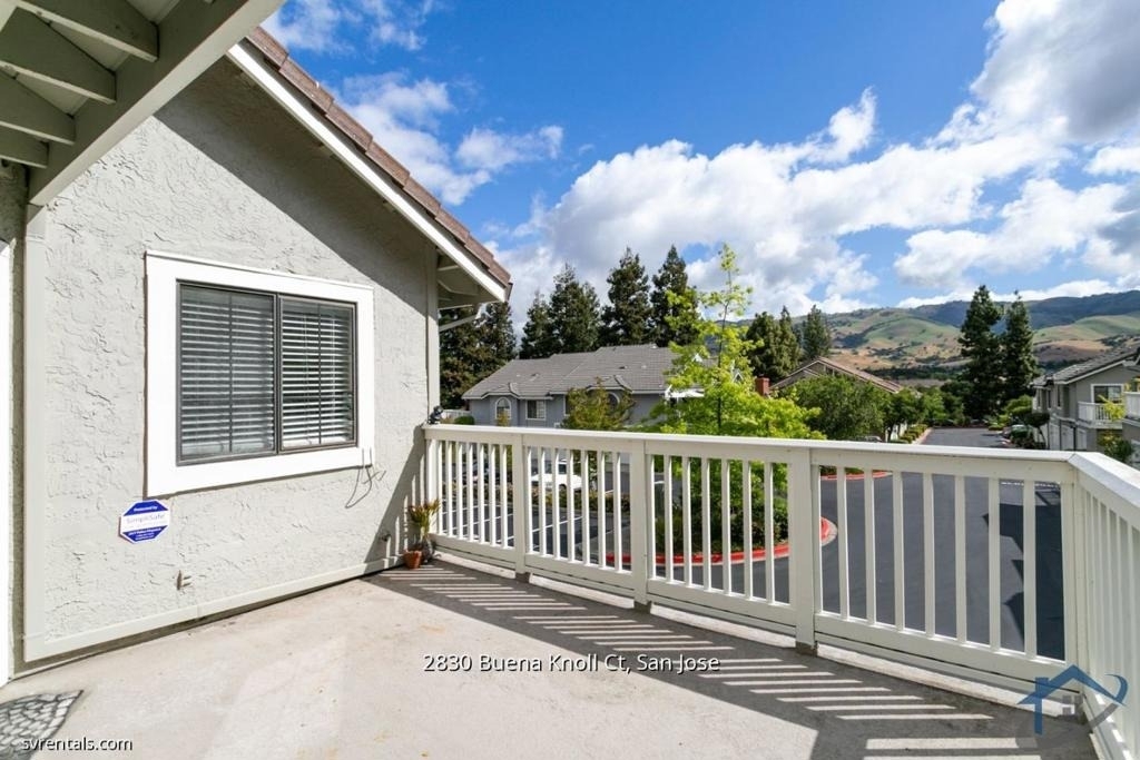 2830 Buena Knoll Court - Photo 5