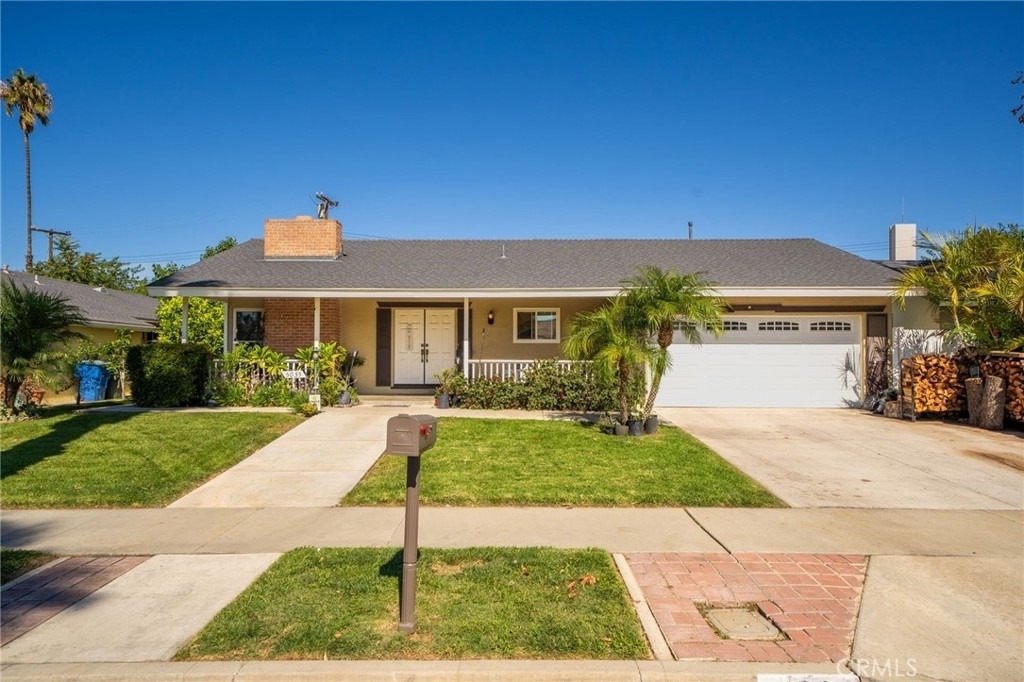 5035 Carlingford Avenue - Photo 0