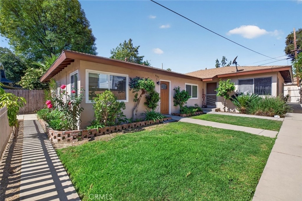 605-607 N Mar Vista Ave - Photo 0