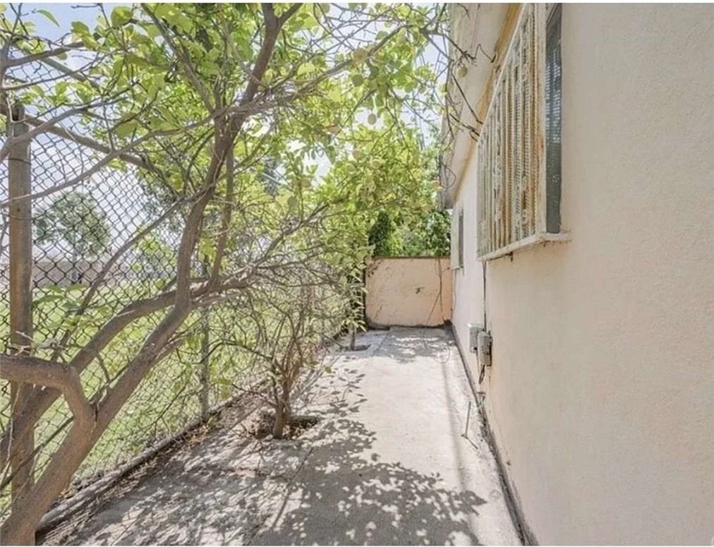 8724 Ruthelen Street - Photo 16
