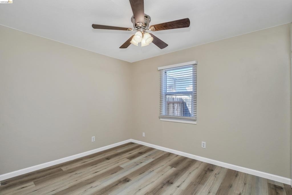612 W 15th St - Photo 16