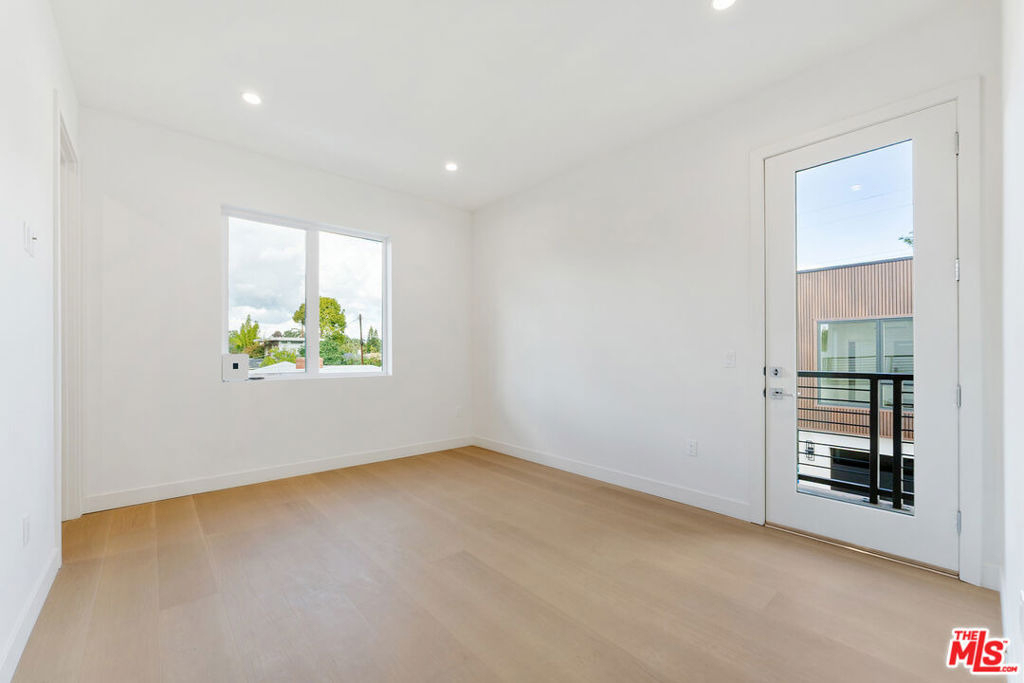 3932 Minerva Avenue - Photo 28