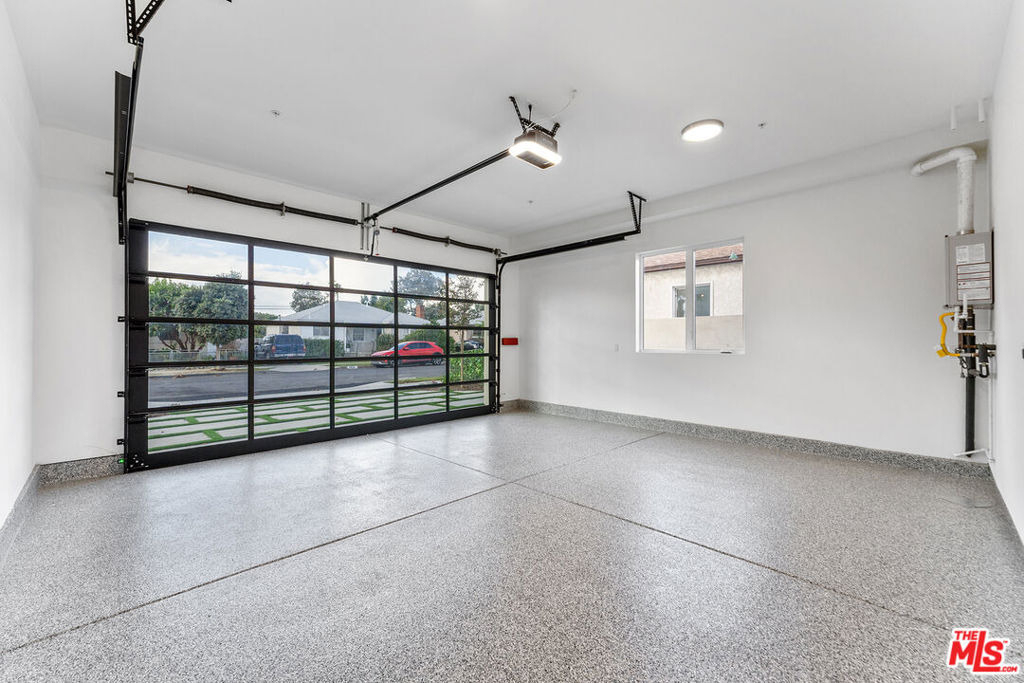 3932 Minerva Avenue - Photo 16