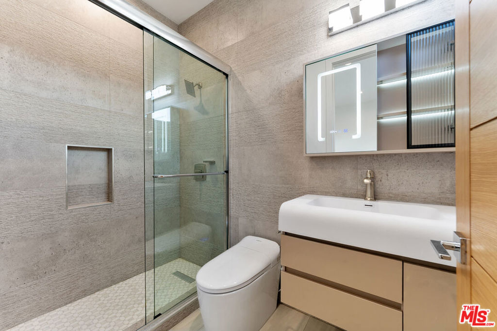 3932 Minerva Avenue - Photo 30