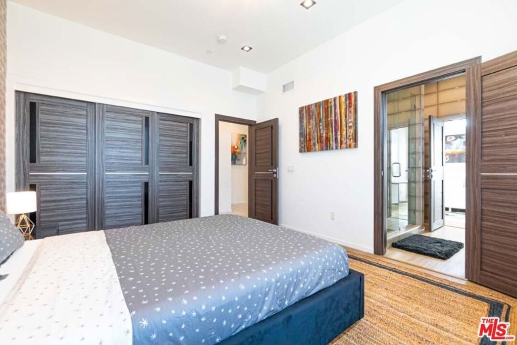 11658 Morrison Street - Photo 18