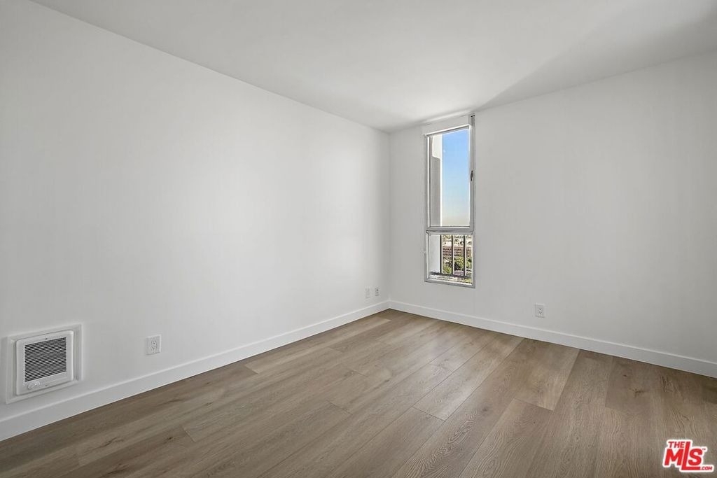 2700 Neilson Way - Photo 8