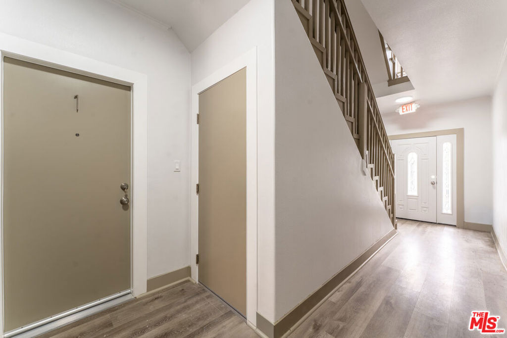 1519 W 30th Street - Photo 1