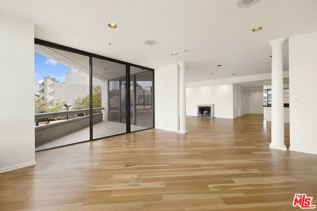 10430 Wilshire Boulevard - Photo 5