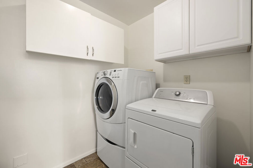 10430 Wilshire Boulevard - Photo 16