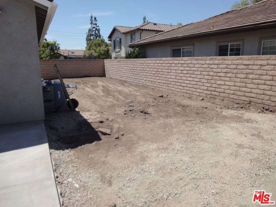 1151 Royal Avenue - Photo 17