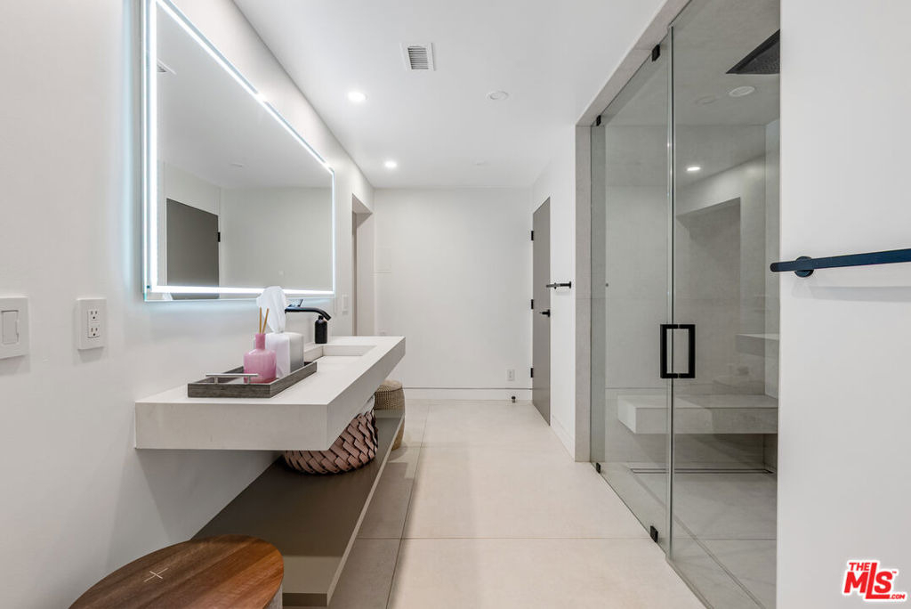 9405 Sierra Mar Place - Photo 49