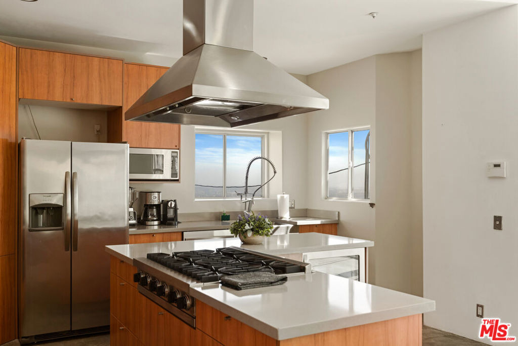 8435 Franklin Avenue - Photo 14