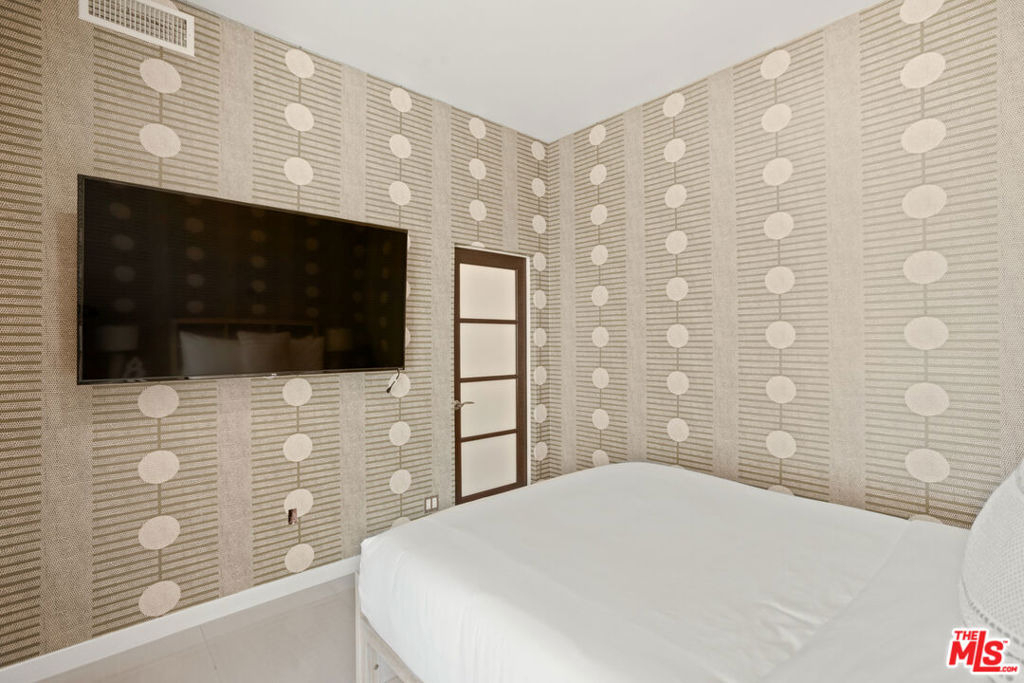 8435 Franklin Avenue - Photo 21