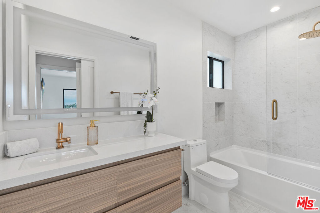 2043 Paramount Drive - Photo 4