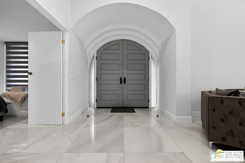 196 Kavenish Drive - Photo 9