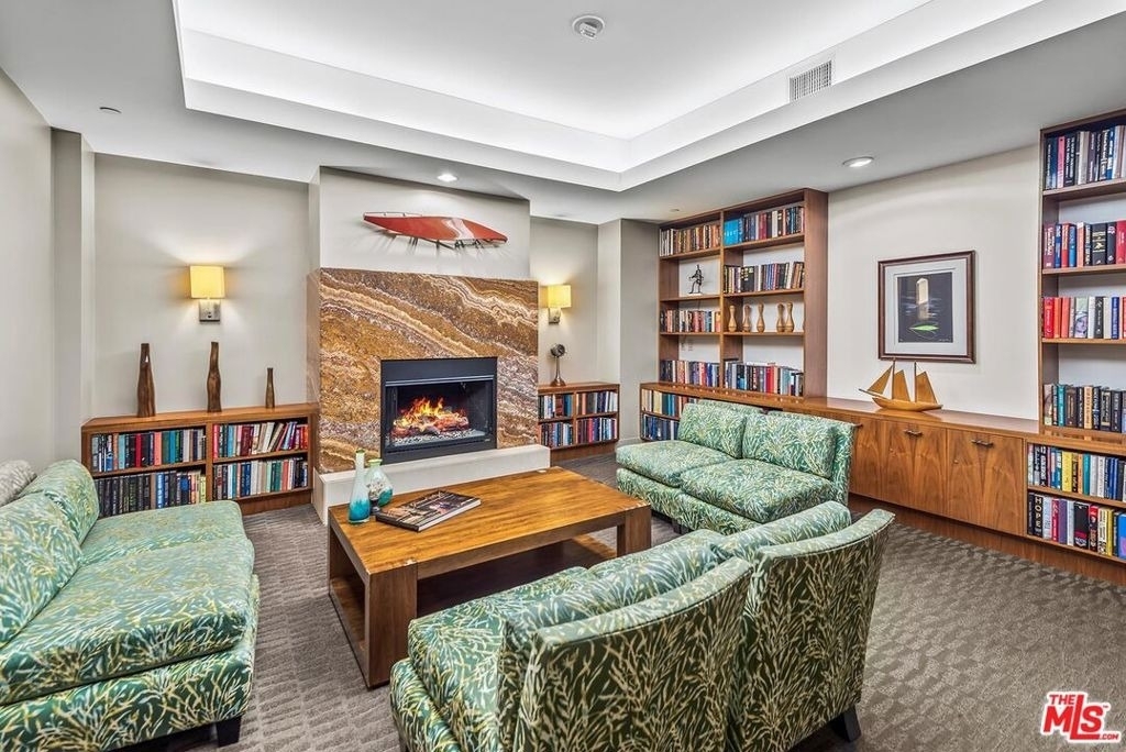 13650 Marina Pointe Drive - Photo 37
